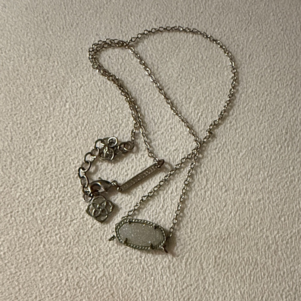 Kendra Scott Necklace
